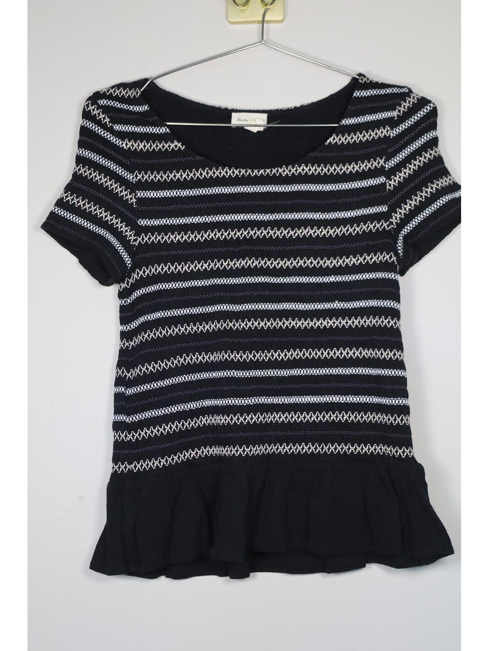 Anthropologie Meadow Rue striped smocked‎ top with ruffle bottom size Medium